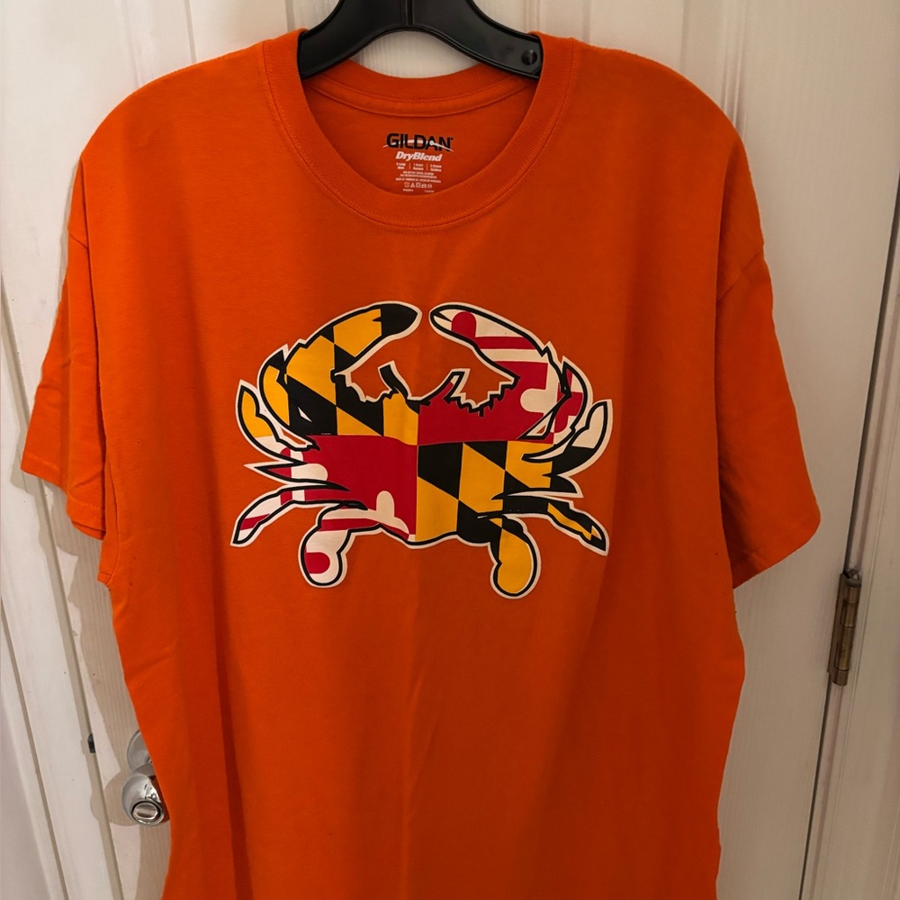 Gildan Orange Crab Graphic Men's T-Shirt